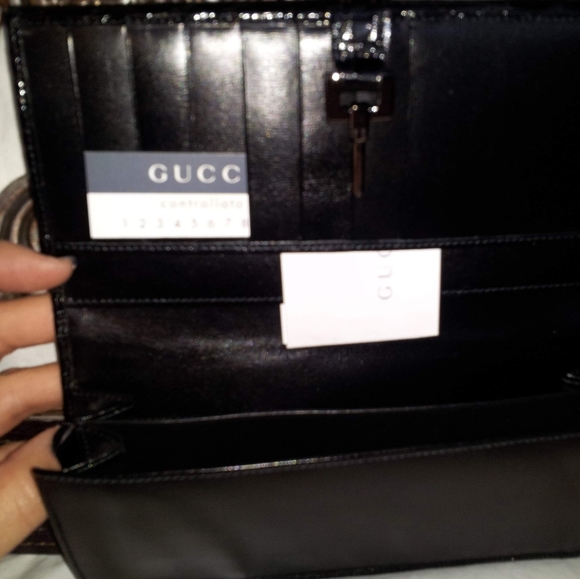 GUCCI Wallet - Picture 7 of 8